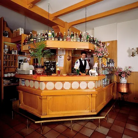 Del Pesce